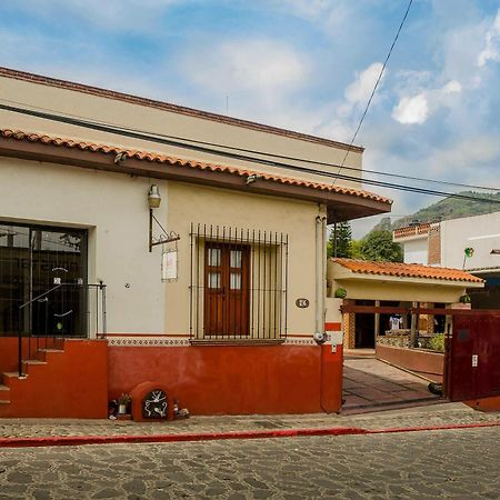 Posada La Casa De Ana Тепостлан Экстерьер фото