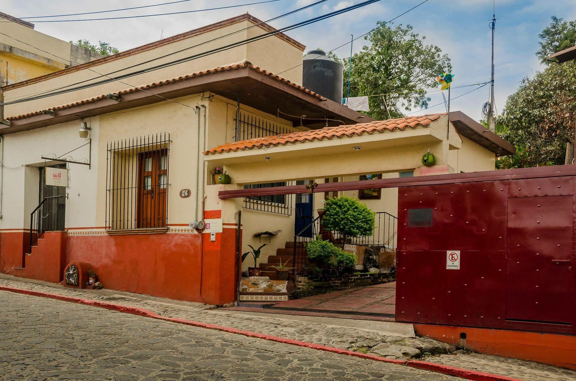 Posada La Casa De Ana Тепостлан Экстерьер фото